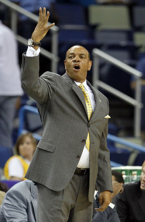 关于灰熊击败黄蜂,成功传递成功的信息 关于灰熊击败黄蜂,成功传递成功的信息