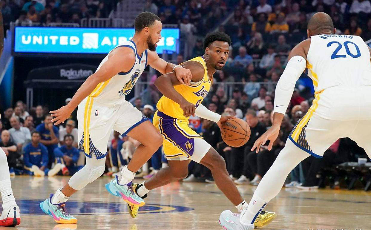 pg电子模拟器-勇士客场击败骑士迎来两连胜