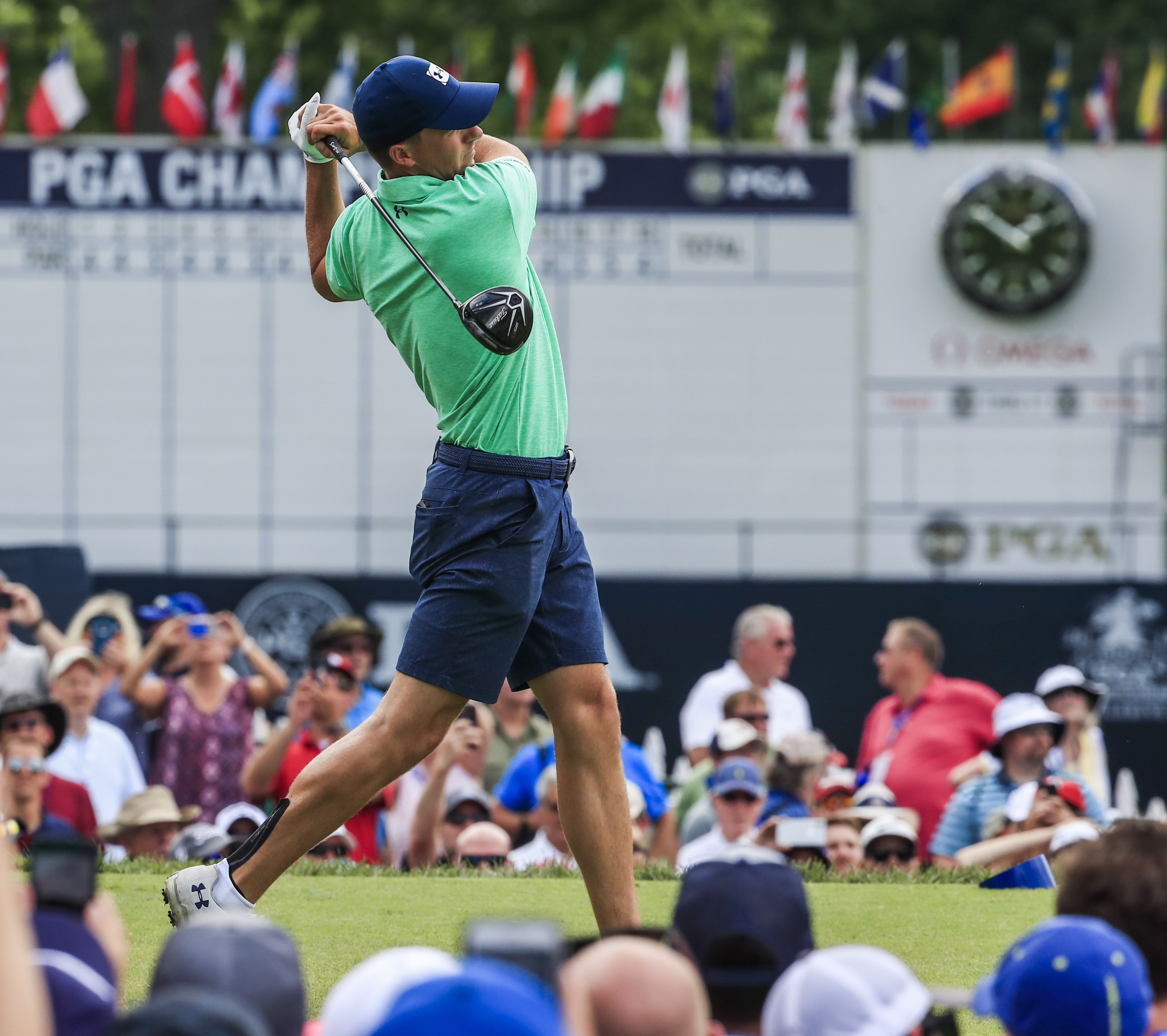 pg电子娱乐-高尔夫选手刷新世界纪录，震撼全场的简单介绍