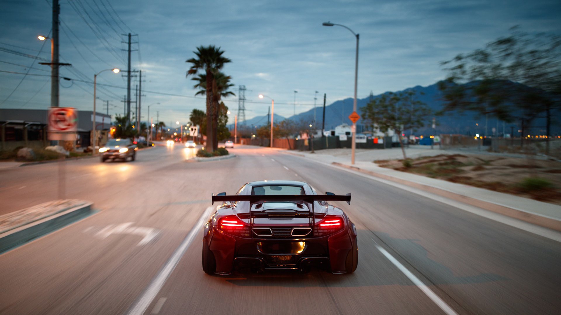 pg电子模拟器试玩在线-杰伦·格林狂轰42分刷新纪录，老鹰末节觉醒逆转雄鹿