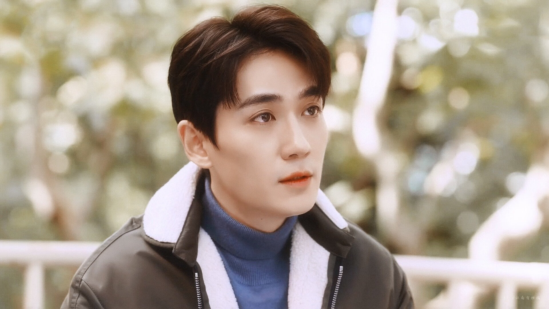 -欧冠淘汰赛焦点战，里昂凶猛火力彻底压制加拿大黑马