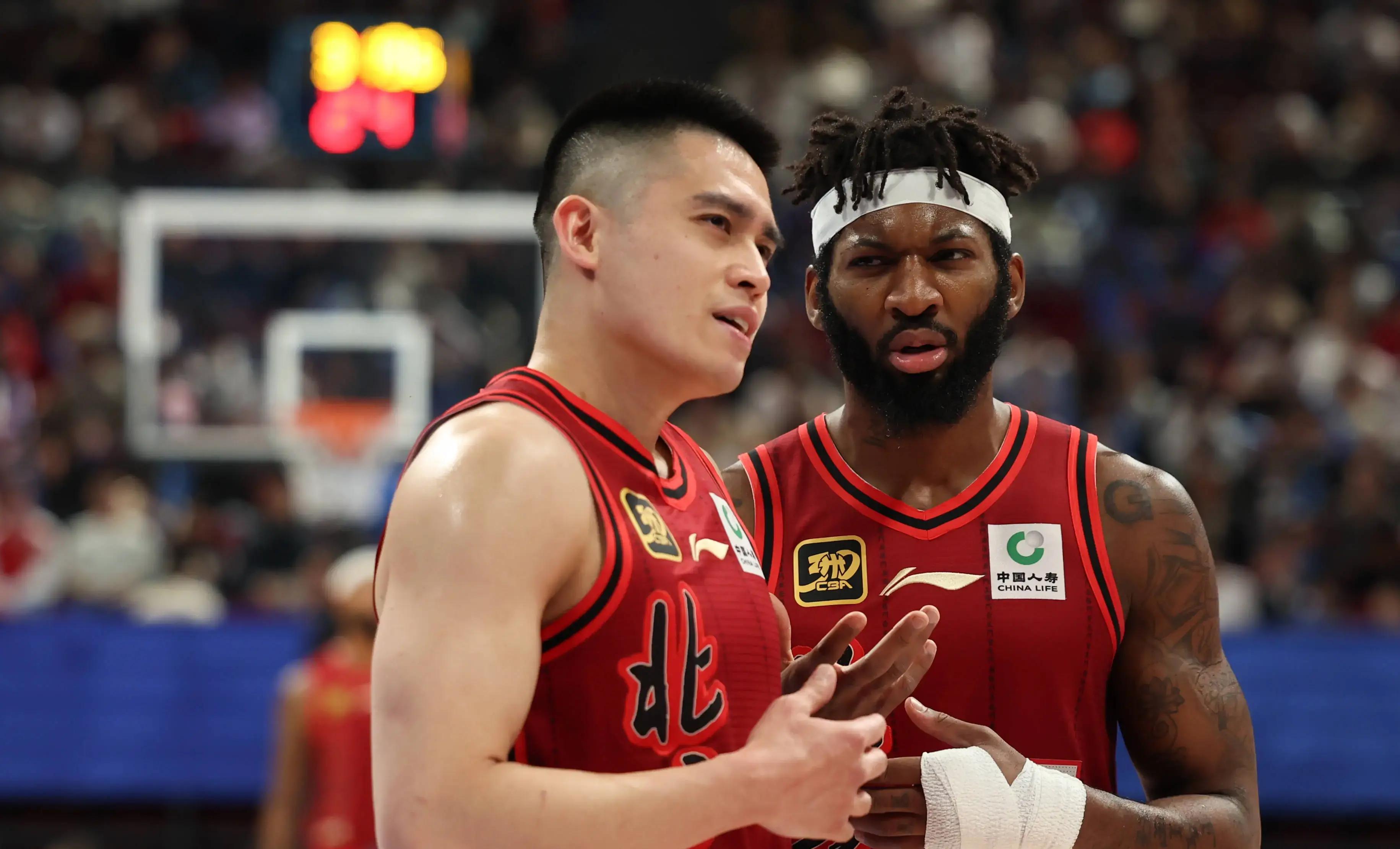 -范弗利特完成自我救赎，北京队最后时刻击败广厦队