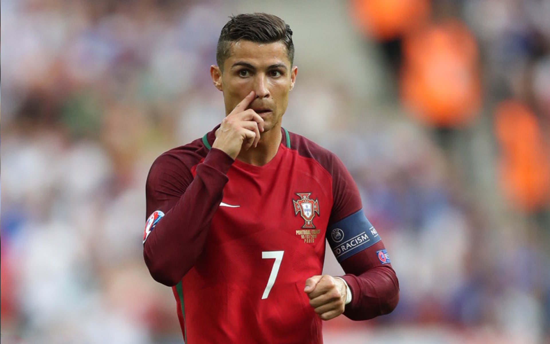 马赛克般的防守，黄喜灿的利刃，一场定义亚洲足球新海拔的胜利